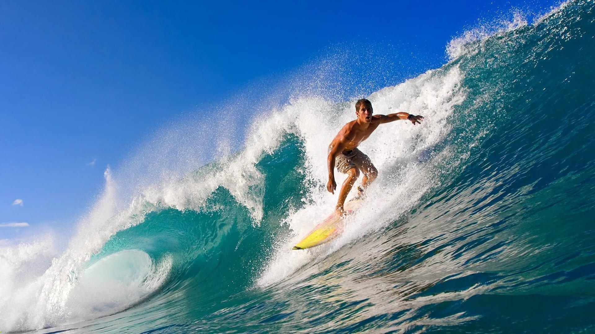 UFC 300重磅对决敲定 乔恩·琼斯与汤姆·阿斯皮纳尔领衔世纪之战