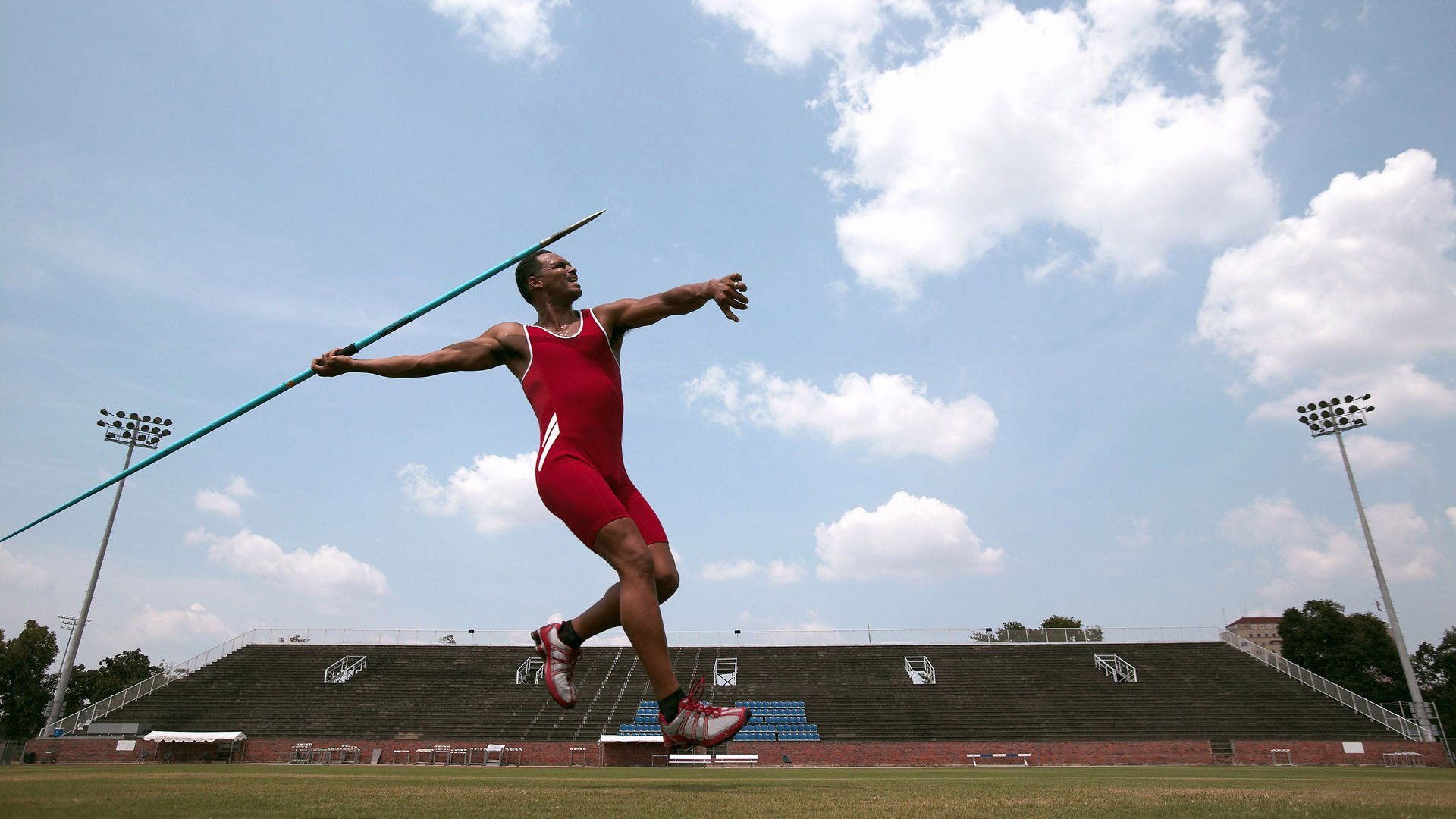 电竞世界杯盛大开幕 全球顶尖战队角逐荣耀之巅